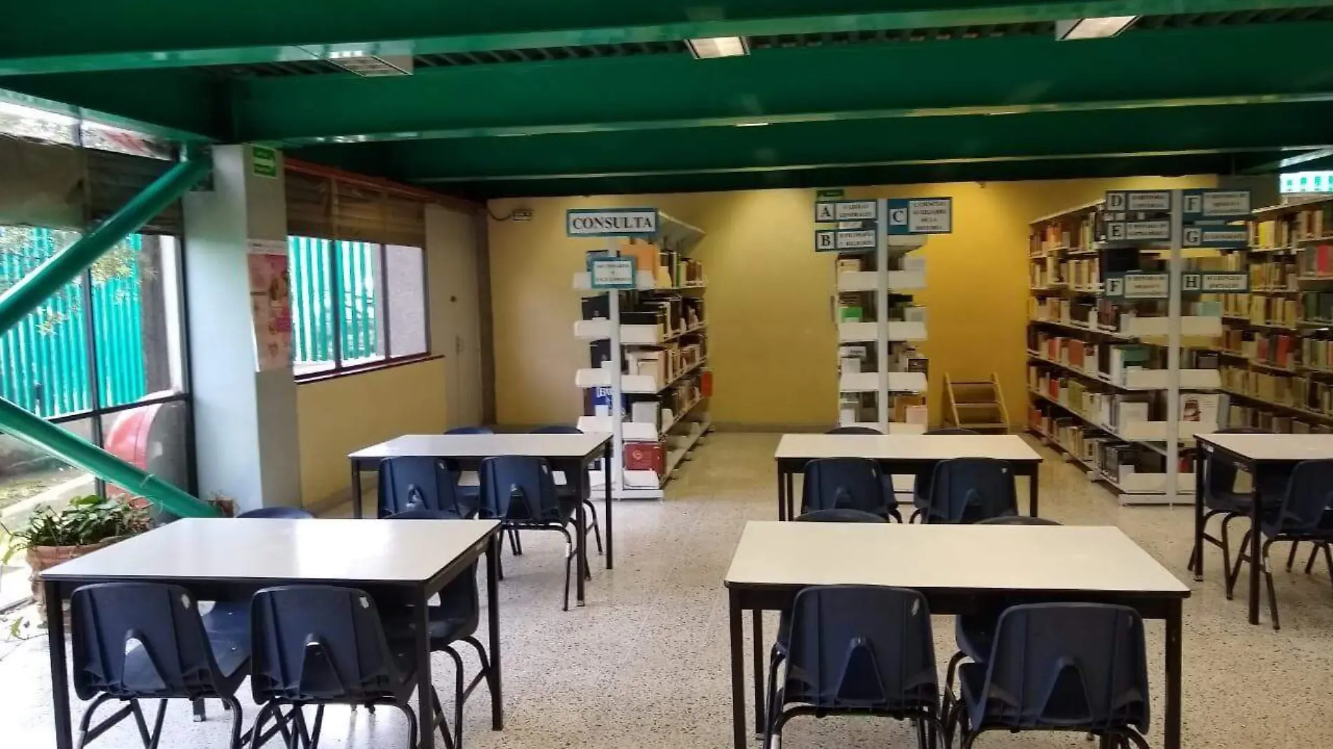 biblioteca Instituto de Educación Media Superior Iztapalapa